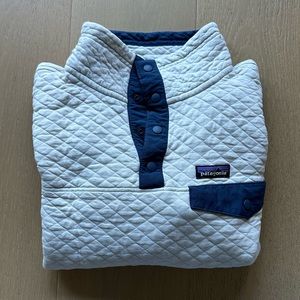 Patagonia • Cream Pullover